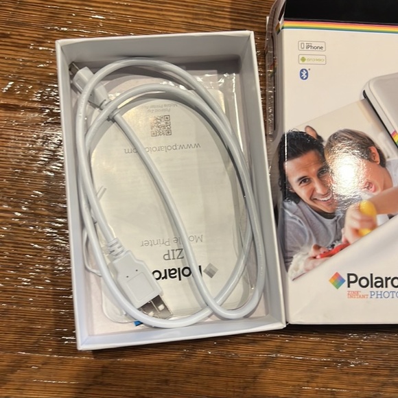 Polaroid Printer - Picture 5 of 5